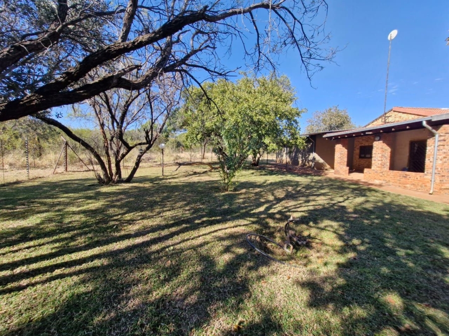 Commercial Property for Sale in Waagfontein North West